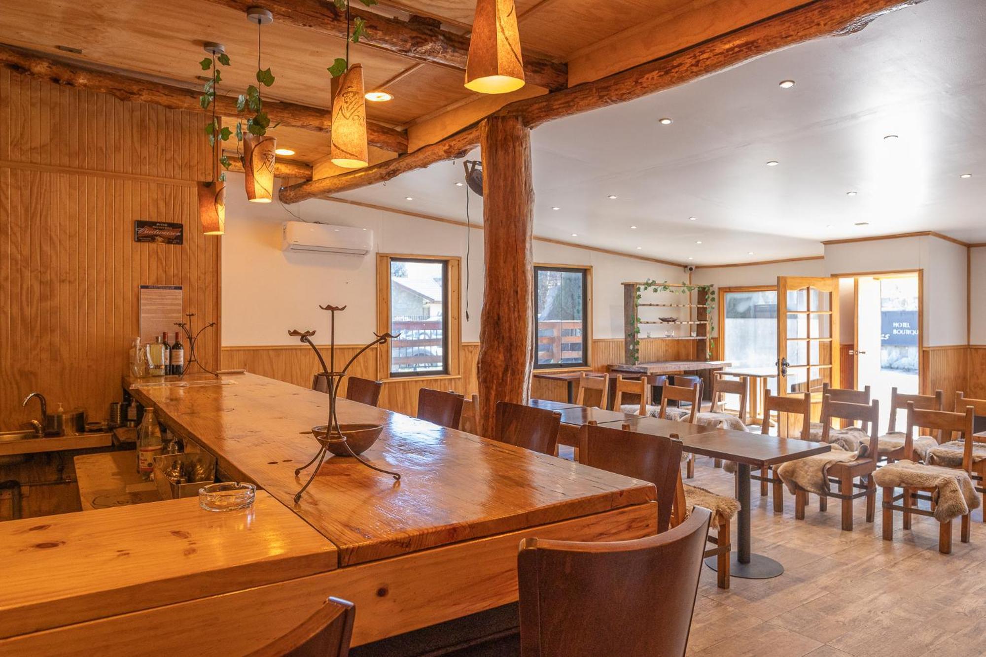 Nomades Hotel Boutique Coyhaique Extérieur photo