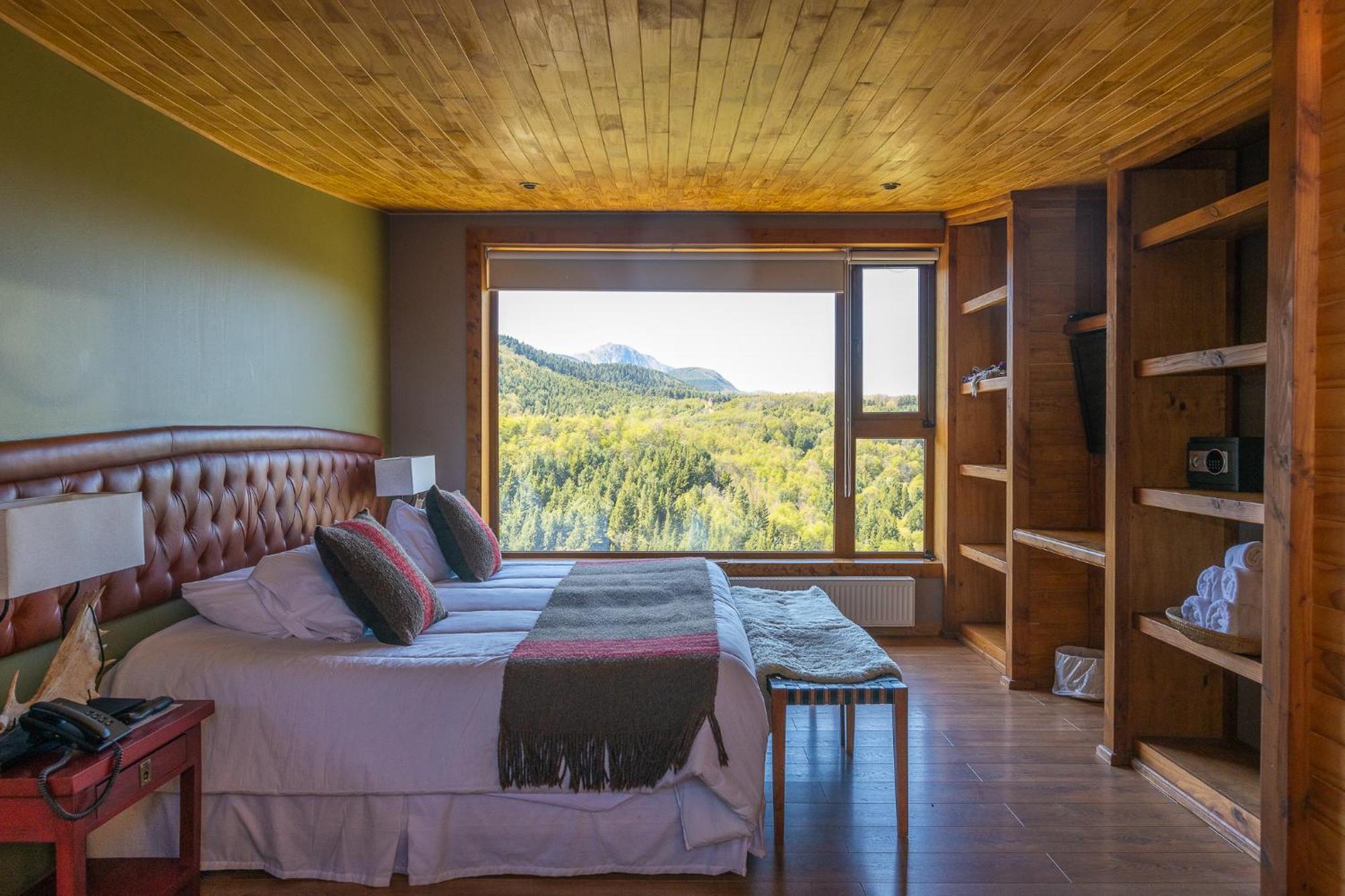 Nomades Hotel Boutique Coyhaique Extérieur photo